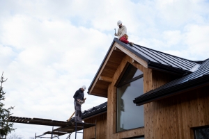 Choosing the Perfect Roofing Greenville NC for Your Home